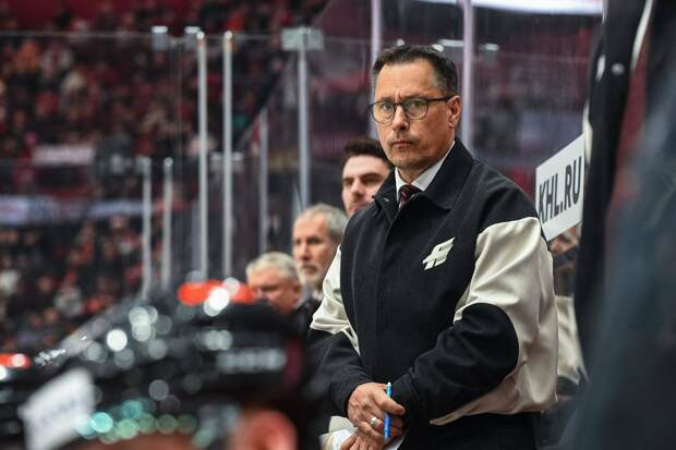 Плющев: «КХЛ идет к 22 «Шанхаям» и 22 Буше, и полной потерей российской тренерской школы»