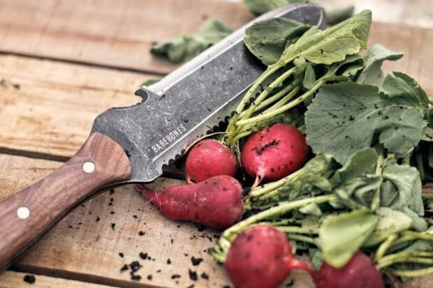 7 Best Tools From Barebones Living Perfect For Yardwork And Gardening