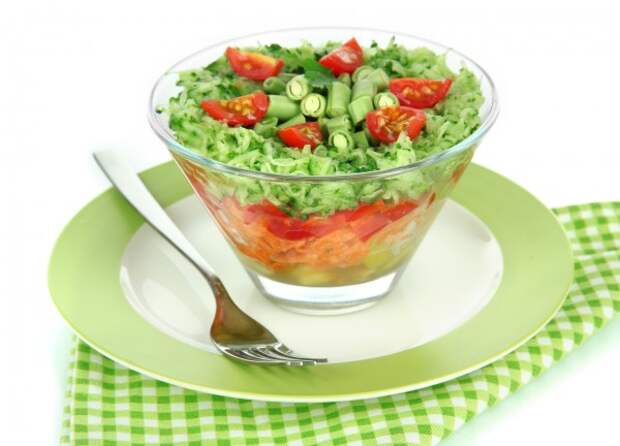 Веганский салат из овощей