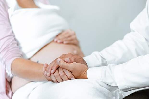 В Екатеринбурге шестиклассница забеременела после встречи со студентом из Узбекистана