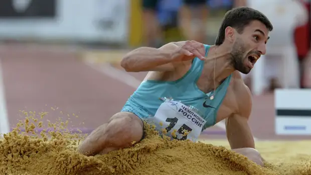 Легкоатлет Петров получил четырёхлетнюю дисквалификацию за допинг
