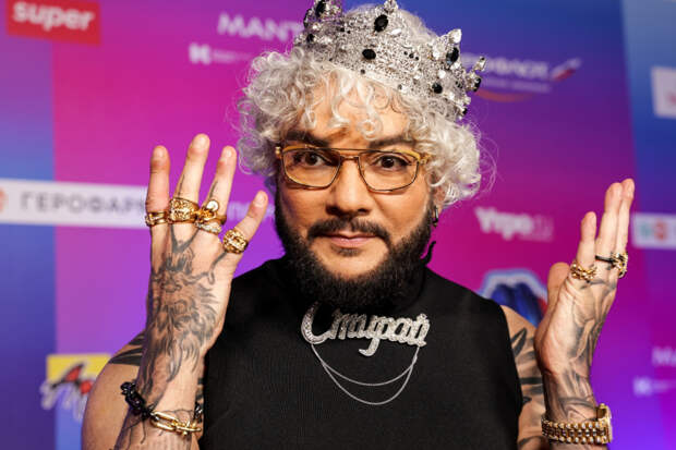 Филипп Киркоров: как самоназванный король российской эстрады превратился в стареющего фрика?