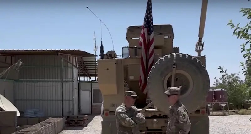Ливанский телеканал сообщает о попадании четырех ракет по военной базе США в Сирии