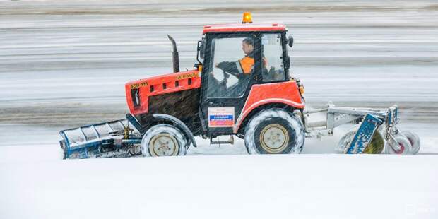 В Коптеве началась подготовка снегоуборочной техники к новому сезону
