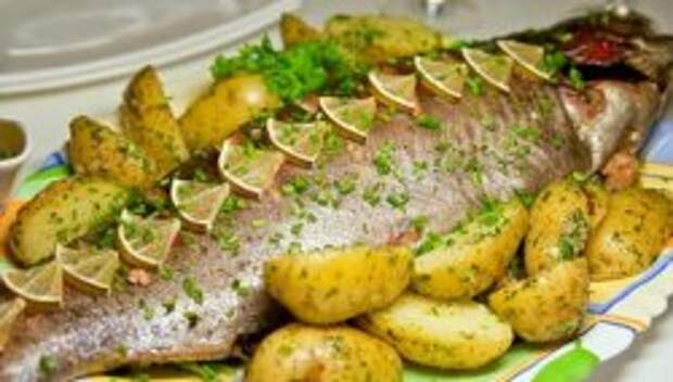 Форель в фольге в духовке - царская рыбка на вашей кухне