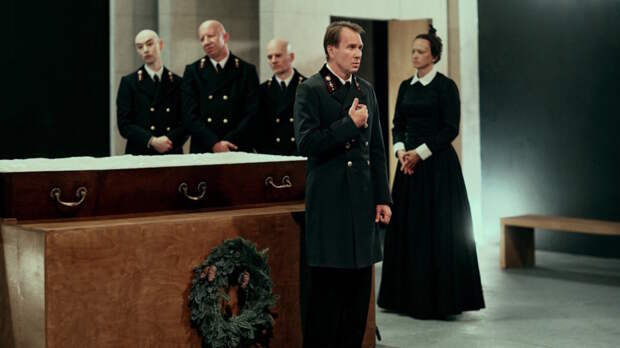 Театр как зеркало мира