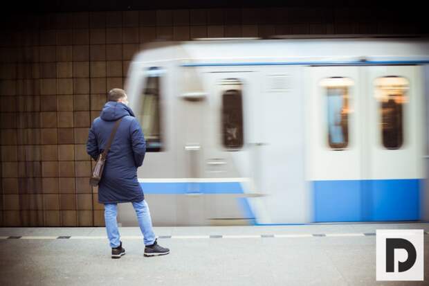 метро, поезд, пассажир, 0508 (53)