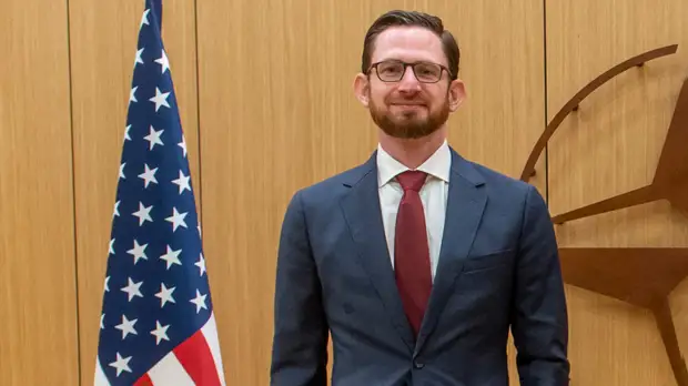 Спецпредставитель США по Афганистану Уэст прибыл в Норвегию