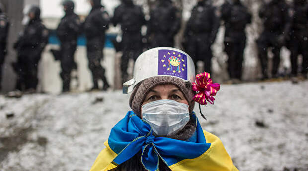 В Киеве исполнили «марш кастрюль» в честь гендерного равенства