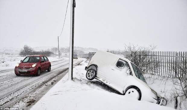Снежный шторм "Фионн" накрыл Великобританию ynews, буран, буря, великобритания, метеорология, погода, снегопад, снежный шторм