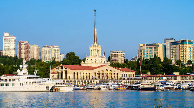 В Сочи будут ограничивать выход судов в море для защиты от беспилотников