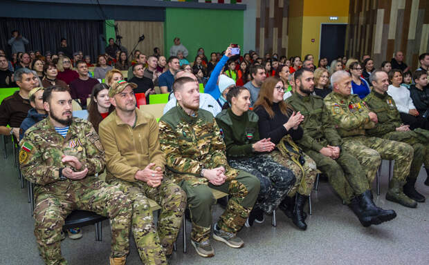 Более 20 семей военных стали зрителями рождественского концерта «Созвездия-Йолдызлык»