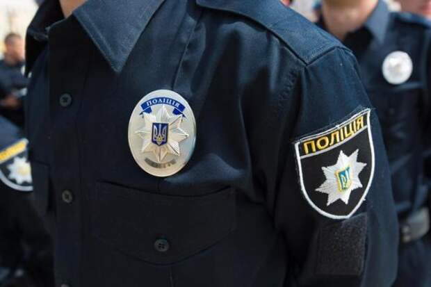 Жертвы реформ. Украинских полицейских теперь и насилуют
