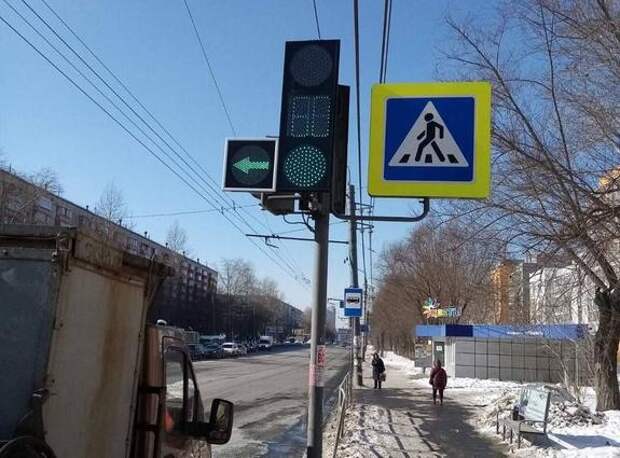 В Челябинске на перекрестке, где погибло несколько человек, изменили светофор