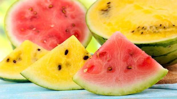 Яркие и сочные арбузы. \ Фото: cdn.iz.ru. Яркие и сочные арбузы. \ Фото: cdn.iz.ru.