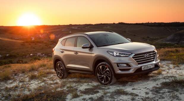 Hyundai_Tucson-tri-chetverti-980x540.jpg