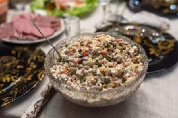 Искусство оливье. Как приготовить классический новогодний салат