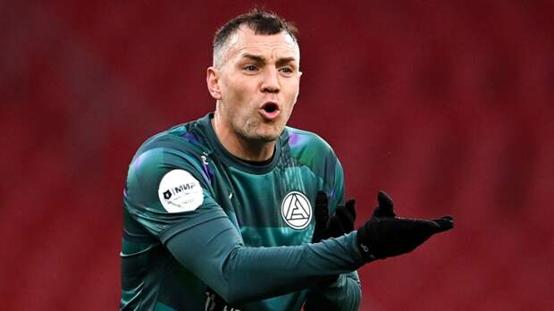 Представитель Дзюбы сообщил, что нападающий не принимал решения о завершении карьеры