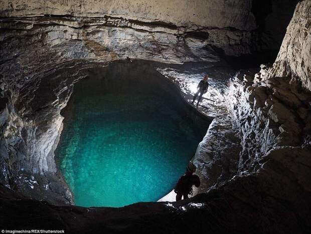 Гигантская пещера Мяо может спокойно вместить четыре египетские пирамиды в мире, интересное, китай, пещера, природа, фото, фоторепортаж, экспедиция