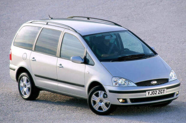 Минивэн Ford Galaxy второго поколения (1995-2006 гг.)