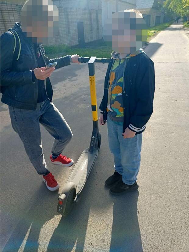 18 самокатчиков получили штрафы за нарушение ПДД в Твери