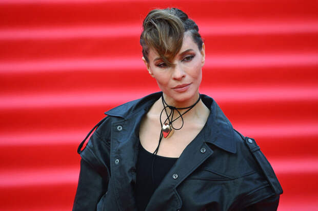 Актриса Елена Подкаминская призналась, что мечтает об отпуске в 2026 году