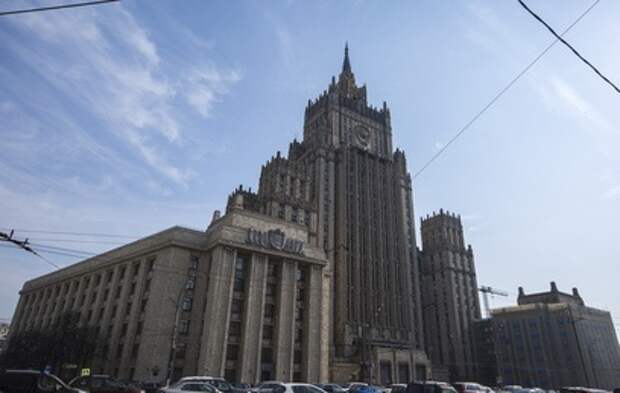 МИД РФ: слова генсека НАТО о гумконвое - очередная ложь МИД РФ: слова генсека НАТО о гумконвое - очередная ложь