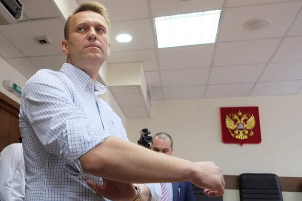 Суд признал законным арест Навального