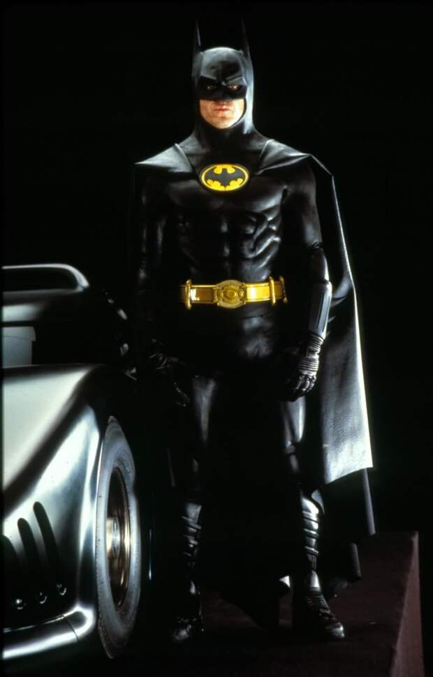 Майкл Китон вновь наденет костюм Бэтмена
