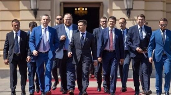 Украинский дипломат рассказал, что может довести команду Зеленского «до могилы»
