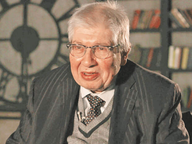 О таком Кирилле Разлогове многие не знали: вышел из семьи революционеров, занимался балетом