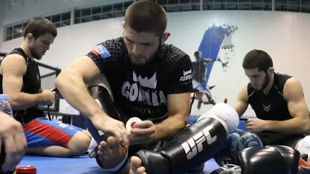 Нурмагомедов заявил, что должен быть готов драться с Порье всю ночь