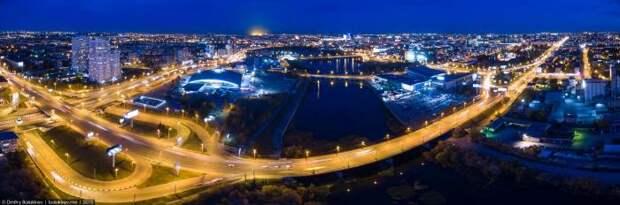 Панорамы ночного Челябинска с высоты птичьего полета (9 фото)