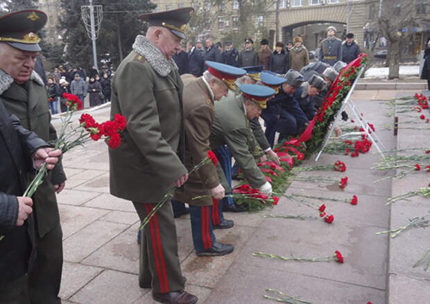 Военкомат волгоград. Военный комиссар Волгоградской области. Военкомат Волгограда сотрудники. Сотрудники военкомата Волгоградской области. Сенкевич военкомат Волгоградской области.