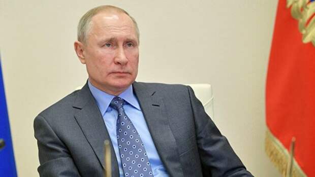 Президент РФ Владимир Путин проводит в режиме видеоконференции  совещание с членами правительства РФ
