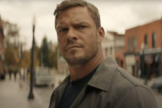 Звезда сериала «Джек Ричер» Алан Ричсон избил напавшего на него соседа