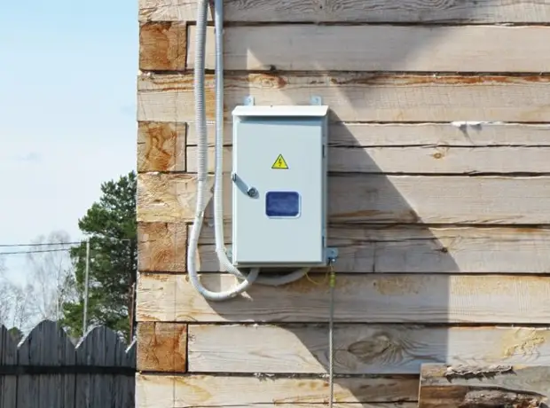 Как можно быстро понять, что соседи по даче воруют электричество