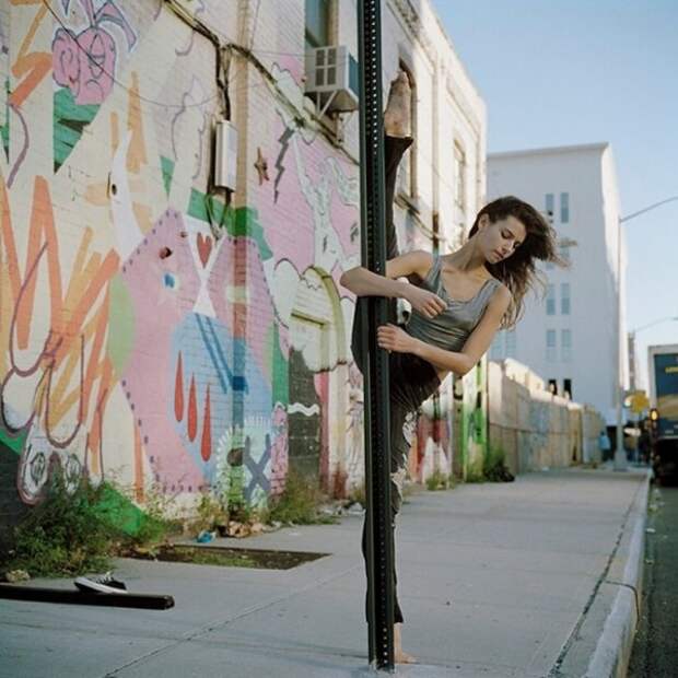 Прекрасные балерины среди нас (25 фото)
