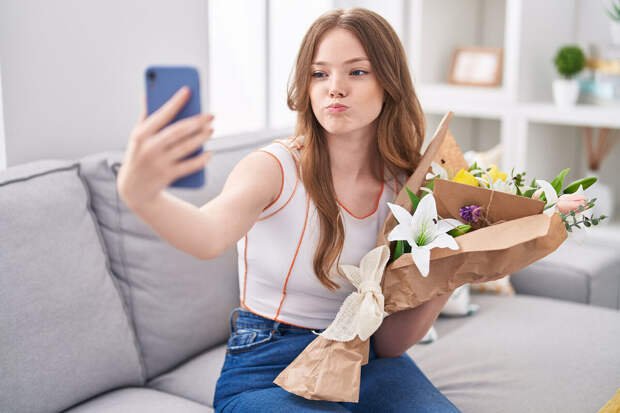 Флорист Котельникова: роза в целлофане на День святого Валентина — неудачный выбор