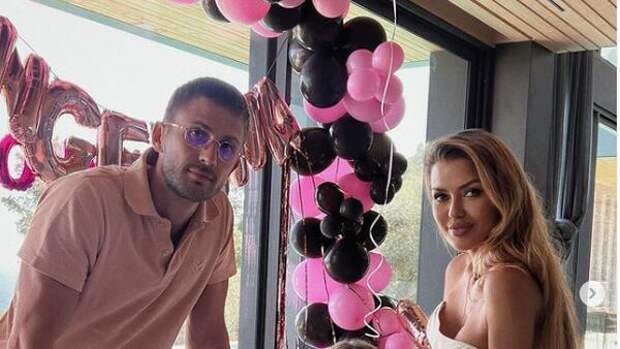 Боня намекнула на воссоединение со Смерфитом: «Вывели отношения на новый уровень»