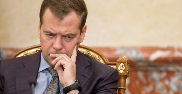 Чем запомнилось правительство Медведева