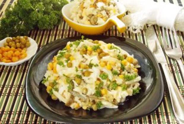 Салат с кальмарами и рисом - приготовление