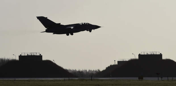 Американский самолет-разведчик несколько раз облетел Черное море