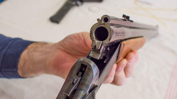 Турок случайно застрелил друга и залил его бетоном