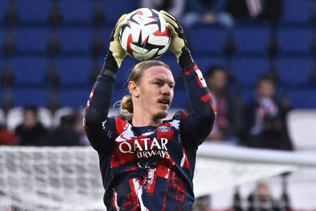 Дасаев раскритиковал Сафонова за пропущенные мячи в полуфинале ЛЧ от "Баварии"