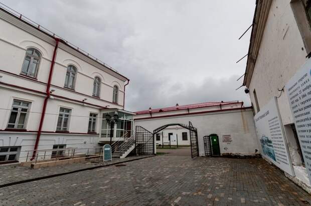 Тобольск. Тюремный замок путешествия, факты, фото