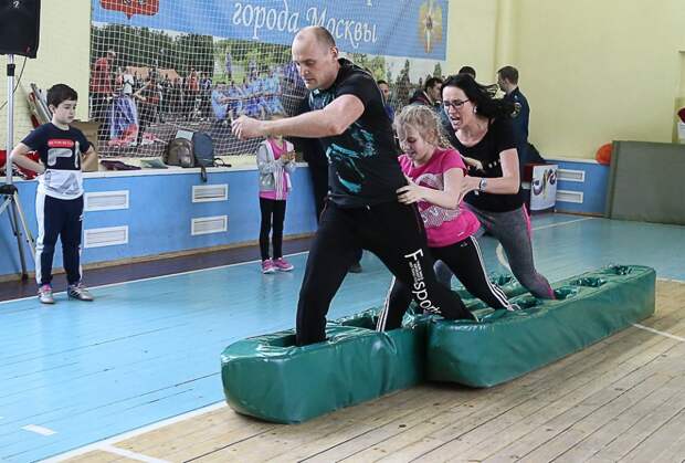 В Москве прошел спортивный праздник «Мама, папа, я - спортивная семья»