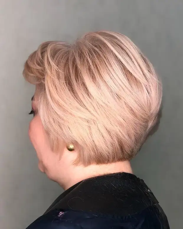 Овальный боб для женщин 40-50 лет: техника, особенности стрижки и 10 фото