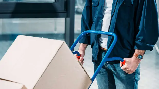 Цены на маркетплейсах с 24 февраля в среднем выросли на 21%