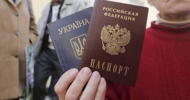 Чиновники Крыма продолжают ездить на Украину